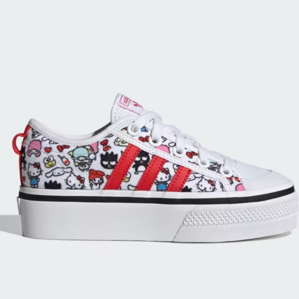 ADIDAS, hello kitty and friends Nizza.  Sanrio.  Great condition size 6.